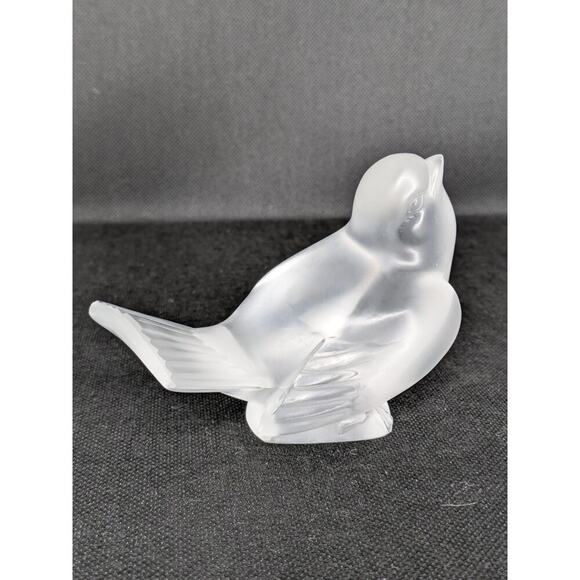 Lalique Other - Lalique "Moineau Moqueur" Art Deco Satin Crystal Bird Signed Sculpture Figurine